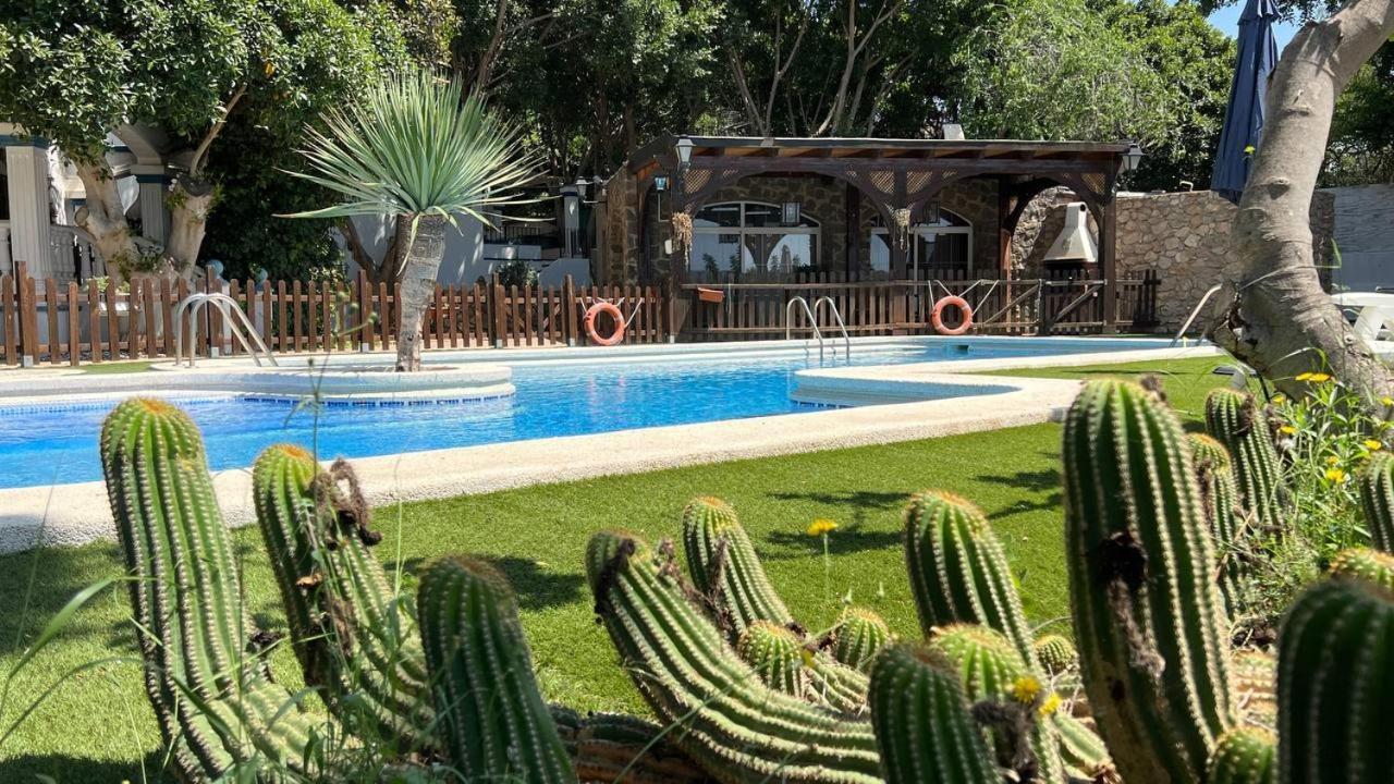 Casita Eras En De Con Piscina *